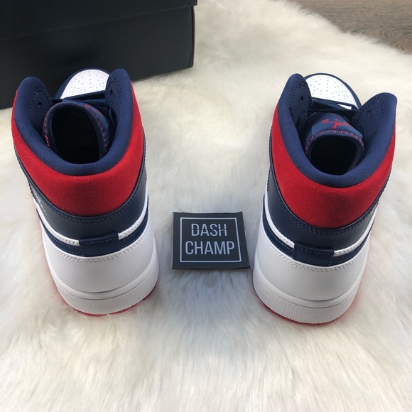 Nike Air Jordan 1 MID SE USA Sneakers - Picture 5 of 6